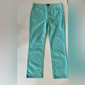 Women's NYDJ Aqua jeans. Size 8